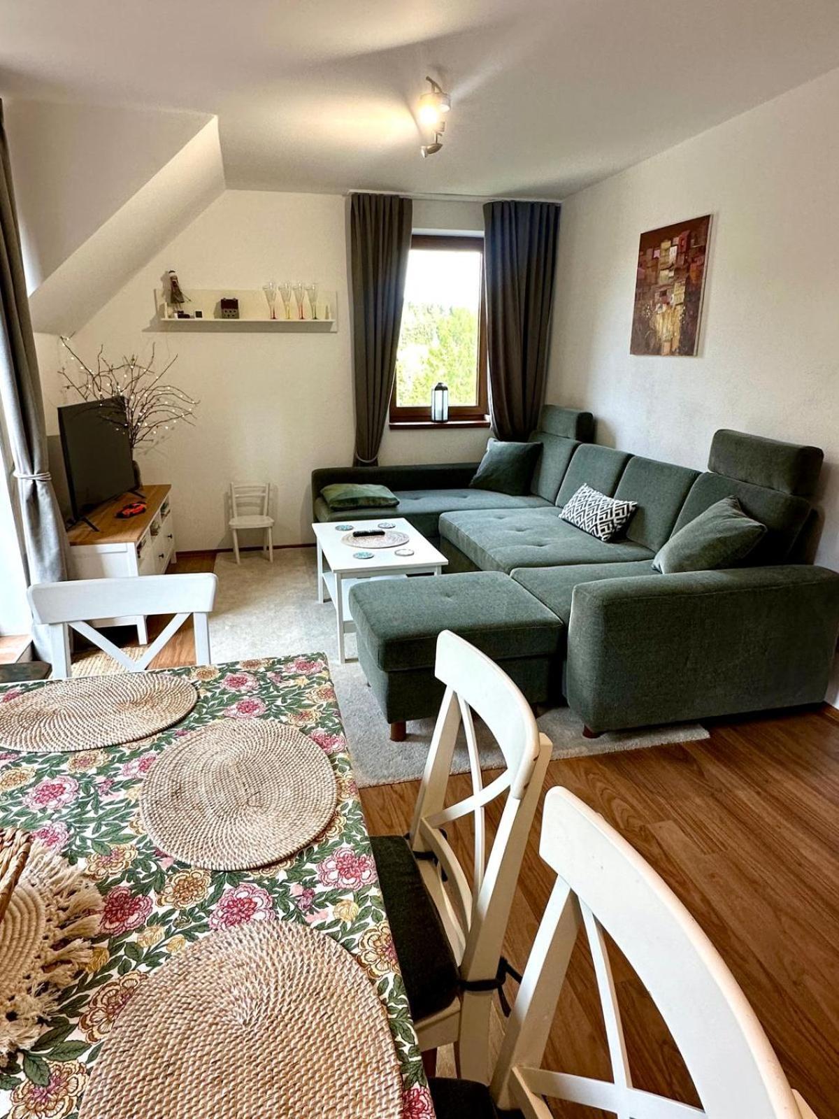 Apartman Kamzik Teo โดโนวาลี ภายนอก รูปภาพ